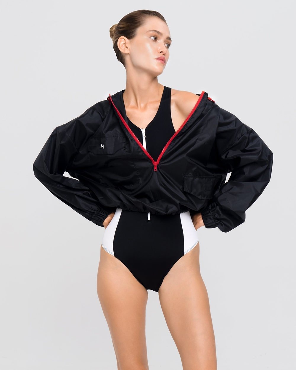 Isana Lightweight Croped Windbraker - Makara wear